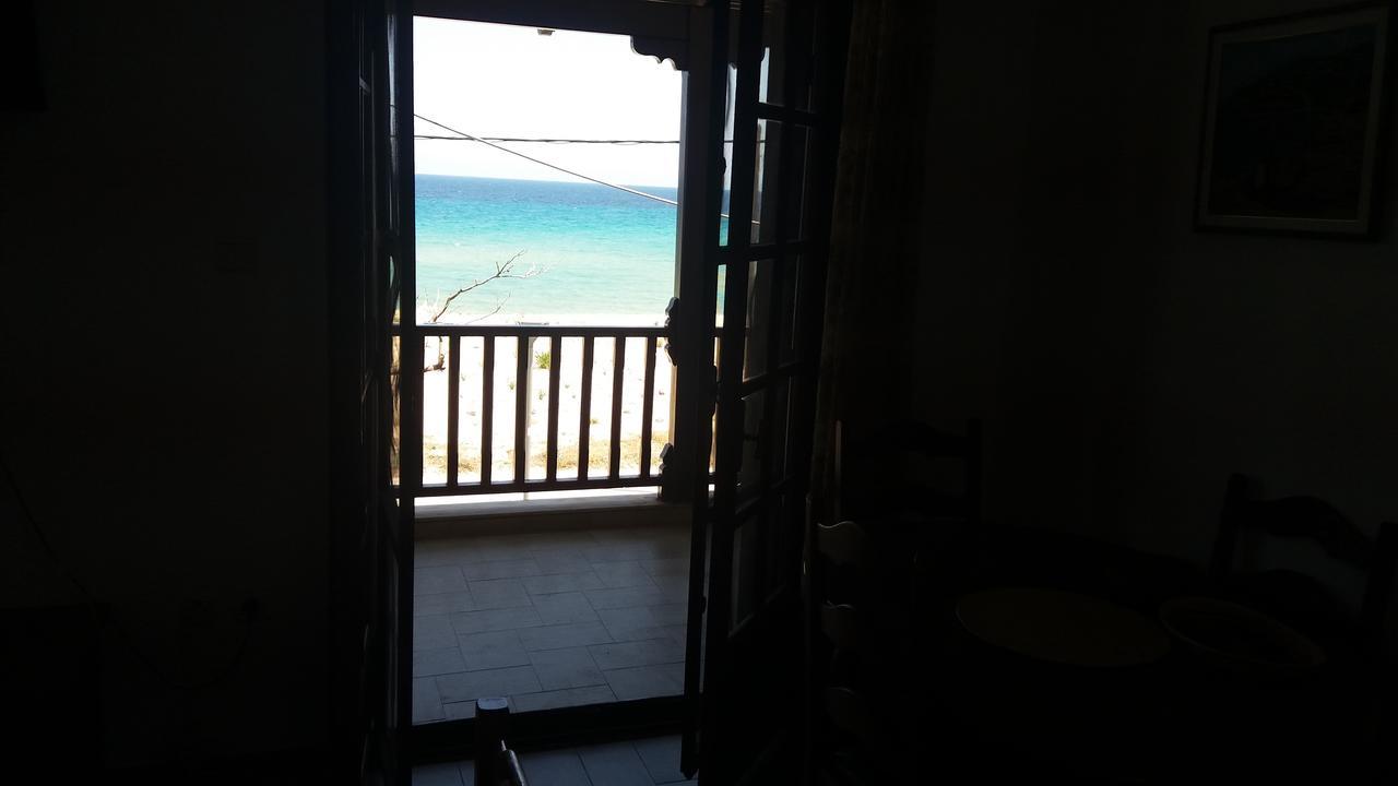 House Kosmas On The Beach Sarti Esterno foto