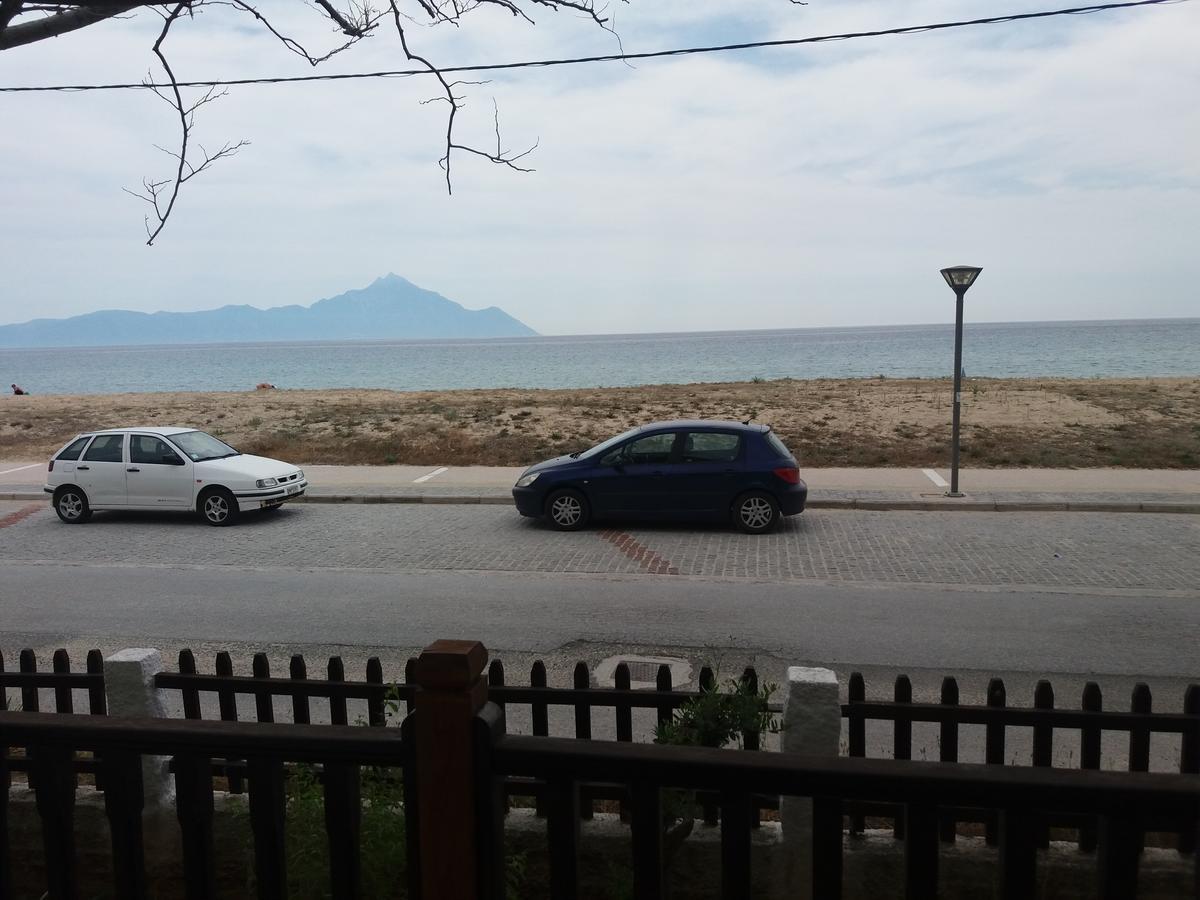House Kosmas On The Beach Sarti Esterno foto