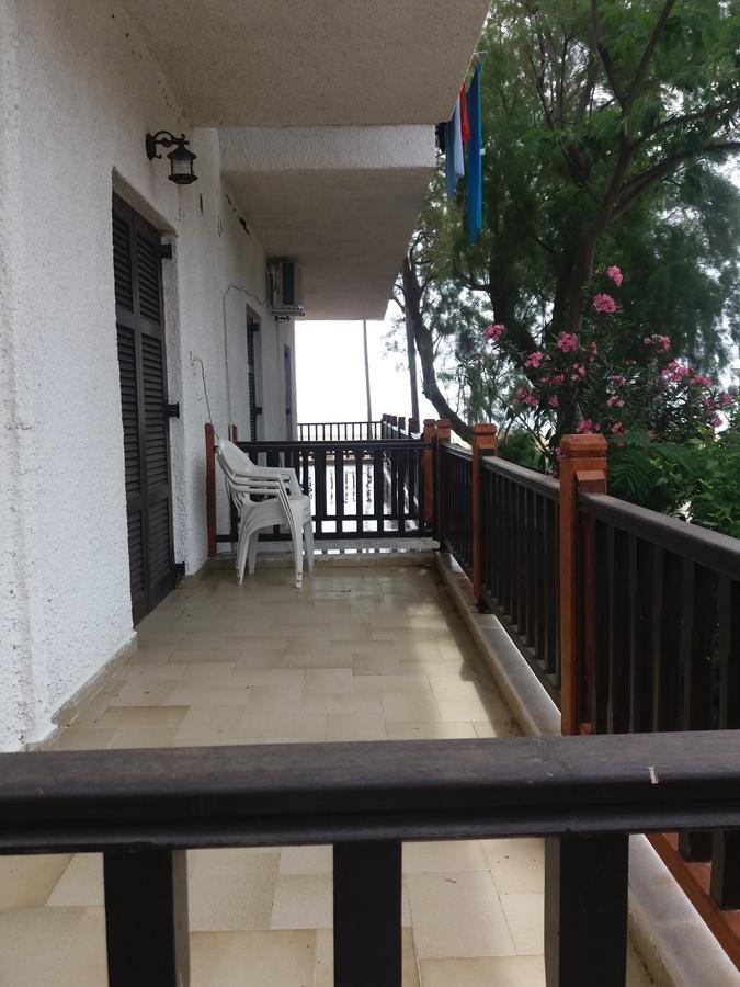 House Kosmas On The Beach Sarti Esterno foto